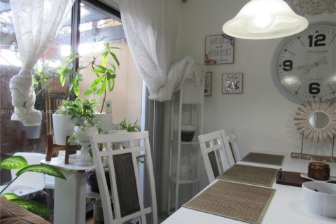 Купить кондоминиум в Майами, Флорида 3 спальни, 139.35м2, № 2001751 - фото 16