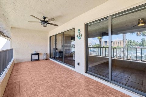 Condominio en venta en Saint Petersburg, Florida, 2 dormitorios, 113.34 m2 № 1870580 - foto 21