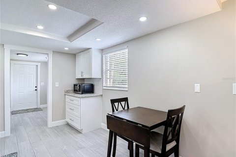 Villa ou maison à vendre à Hudson, Floride: 2 chambres, 75.44 m2 № 2206907 - photo 6