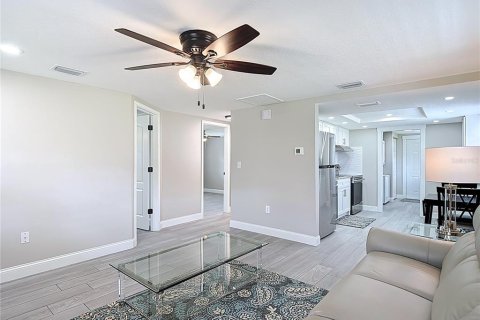 Villa ou maison à vendre à Hudson, Floride: 2 chambres, 75.44 m2 № 2206907 - photo 5