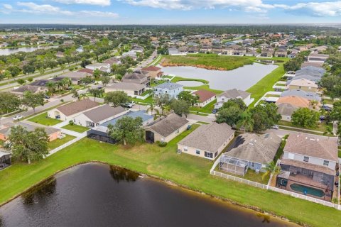 House in Ruskin, Florida 4 bedrooms, 166.3 sq.m. № 1913157 - photo 26