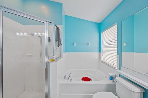 House in Ruskin, Florida 4 bedrooms, 166.3 sq.m. № 1913157 - photo 14