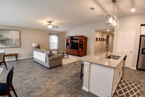 Villa ou maison à vendre à Seffner, Floride: 4 chambres, 184.23 m2 № 2147777 - photo 6