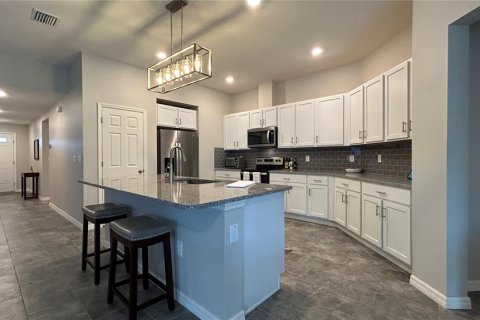 Villa ou maison à vendre à Seffner, Floride: 4 chambres, 184.23 m2 № 2147777 - photo 4