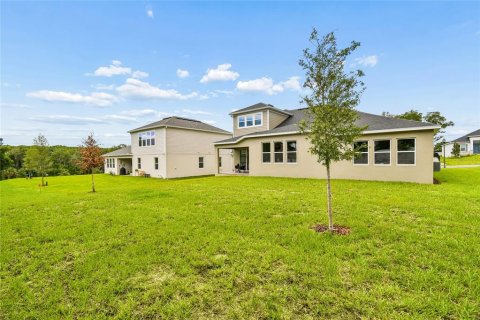 House in Apopka, Florida 5 bedrooms, 323.76 sq.m. № 2237184 - photo 27