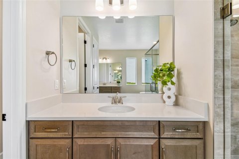 House in Apopka, Florida 5 bedrooms, 323.76 sq.m. № 2237184 - photo 22