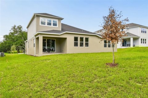 House in Apopka, Florida 5 bedrooms, 323.76 sq.m. № 2237184 - photo 24