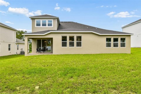 House in Apopka, Florida 5 bedrooms, 323.76 sq.m. № 2237184 - photo 26