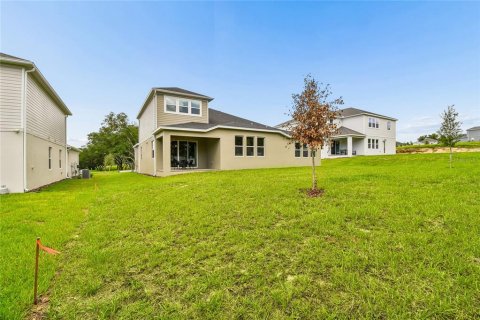 House in Apopka, Florida 5 bedrooms, 323.76 sq.m. № 2237184 - photo 30