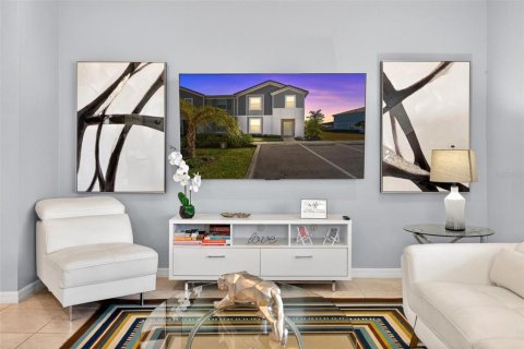 Townhouse in Davenport, Florida 5 bedrooms, 211.91 sq.m. № 2145374 - photo 10