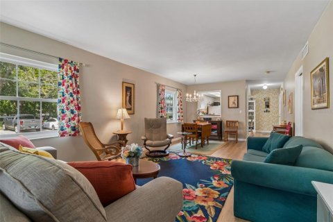 Copropriété à vendre à Dunedin, Floride: 2 chambres, 99.41 m2 № 2147805 - photo 11