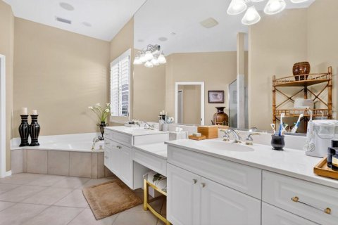 Casa en venta en Bradenton, Florida, 2 dormitorios, 203.73 m2 № 1815107 - foto 17