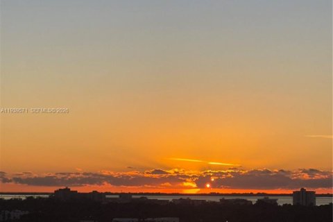 Appartement à louer à Miami, Floride: 1 chambre, 64.38 m2 № 1996984 - photo 27