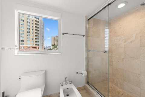 Copropriété à louer à Miami Beach, Floride: 2 chambres, 154.22 m2 № 1834347 - photo 25