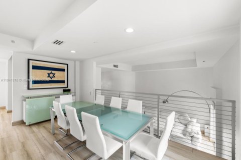 Copropriété à louer à Miami Beach, Floride: 2 chambres, 154.22 m2 № 1834347 - photo 15