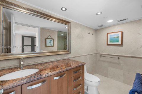 Copropriété à vendre à Key Biscayne, Floride: 3 chambres, 289.86 m2 № 1991755 - photo 20