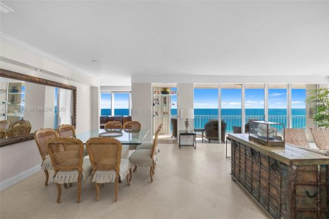 Copropriété à vendre à Key Biscayne, Floride: 3 chambres, 289.86 m2 № 1991755 - photo 6