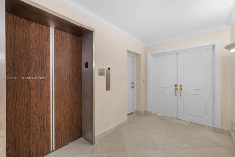 Copropriété à vendre à Key Biscayne, Floride: 3 chambres, 289.86 m2 № 1991755 - photo 27