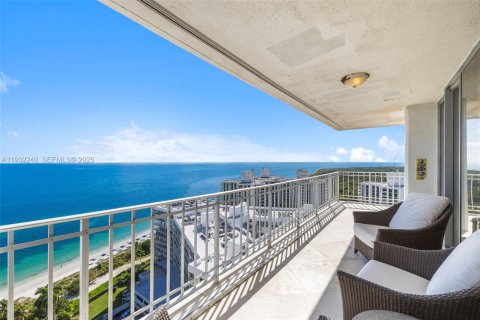 Copropriété à vendre à Key Biscayne, Floride: 3 chambres, 289.86 m2 № 1991755 - photo 30