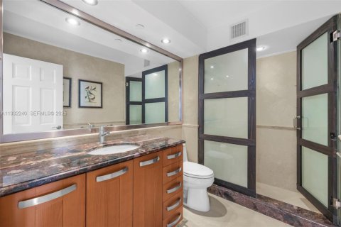 Copropriété à vendre à Key Biscayne, Floride: 3 chambres, 289.86 m2 № 1991755 - photo 24