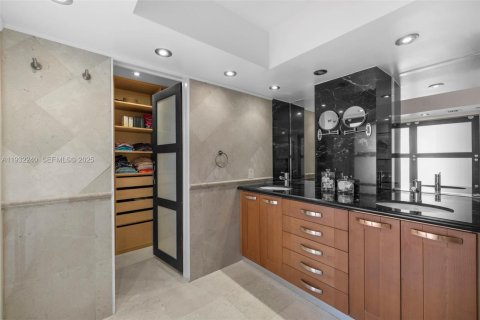 Copropriété à vendre à Key Biscayne, Floride: 3 chambres, 289.86 m2 № 1991755 - photo 16
