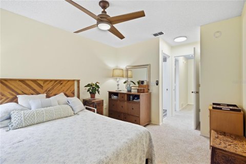 Condo in Dunedin, Florida, 2 bedrooms № 2384220 - photo 19