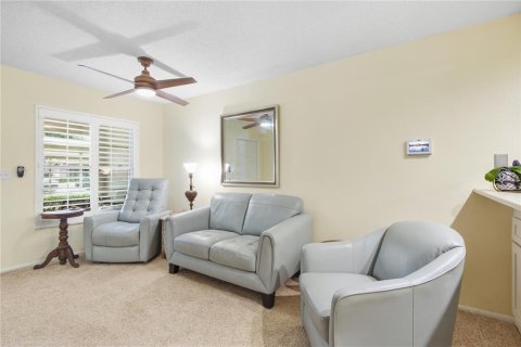 Condo in Dunedin, Florida, 2 bedrooms № 2384220 - photo 13