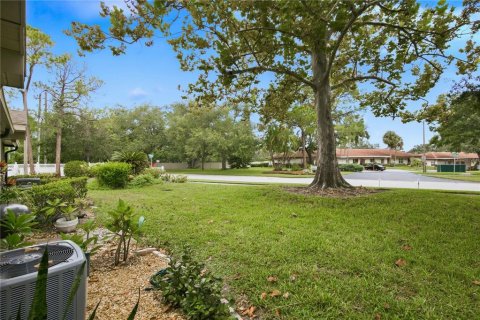 Condo in Dunedin, Florida, 2 bedrooms № 2384220 - photo 27