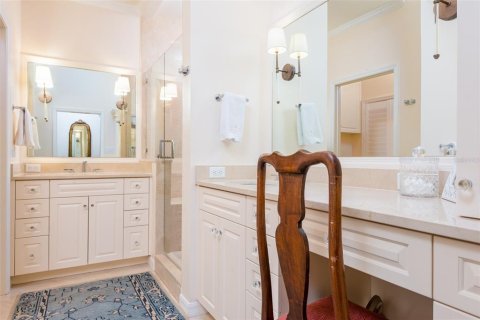 Adosado en venta en Tampa, Florida, 3 dormitorios, 239.22 m2 № 2355137 - foto 20