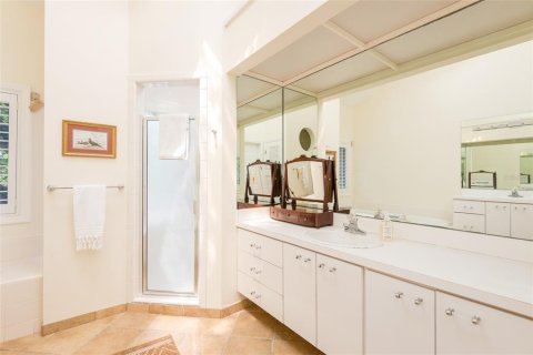 Adosado en venta en Tampa, Florida, 3 dormitorios, 239.22 m2 № 2355137 - foto 27