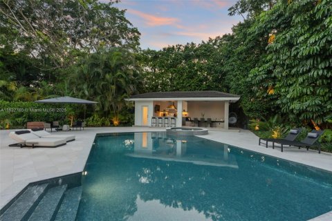 Купить виллу или дом в Майами, Флорида 4 спальни, 295.43м2, № 2034483 - фото 5