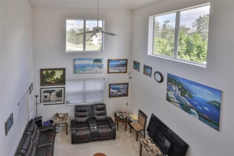 House in Ruskin, Florida 4 bedrooms, 182.37 sq.m. № 2124723 - photo 18