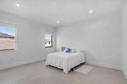 Villa ou maison à vendre à Doral, Floride: 4 chambres, 319.21 m2 № 2055898 - photo 23