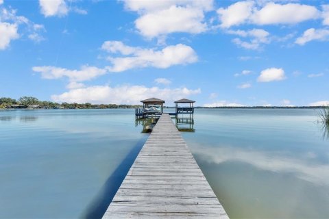 Casa en venta en Lakeland, Florida, 5 dormitorios, 420.1 m2 № 1524163 - foto 3