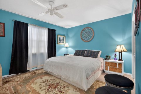 Condo in Coconut Creek, Florida, 2 bedrooms  № 2242633 - photo 14