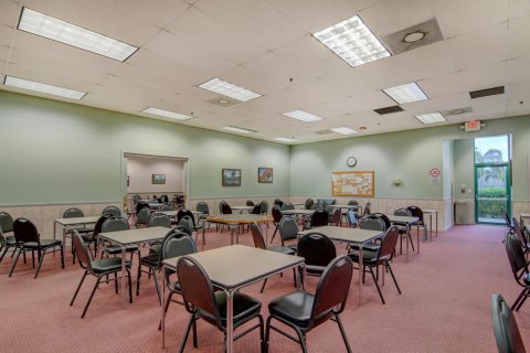 Condo in Coconut Creek, Florida, 2 bedrooms  № 2242633 - photo 28