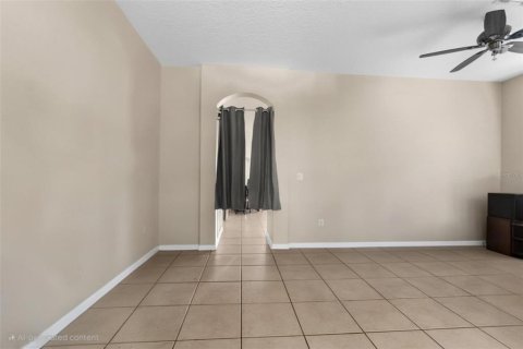 House in Spring Hill, Florida 4 bedrooms, 173.91 sq.m. № 1680969 - photo 3