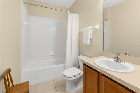 House in Spring Hill, Florida 4 bedrooms, 173.91 sq.m. № 1680969 - photo 17