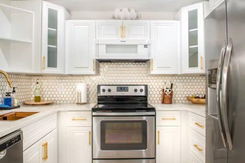 Appartement à louer à Lantana, Floride: 4 chambres, 137.5 m2 № 2390223 - photo 5