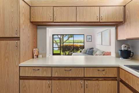 Condo in Deerfield Beach, Florida, 2 bedrooms  № 2185571 - photo 13
