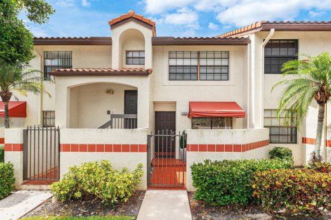 Condo in Deerfield Beach, Florida, 2 bedrooms  № 2185571 - photo 3