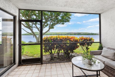 Condo in Deerfield Beach, Florida, 2 bedrooms  № 2185571 - photo 27