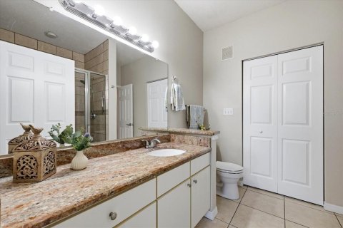 Condo in Tampa, Florida, 2 bedrooms  № 2200847 - photo 20