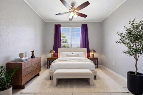 Condo in Tampa, Florida, 2 bedrooms  № 2200847 - photo 24