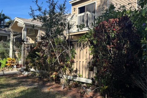 Купить таунхаус в Норт-Лодердейл, Флорида 3 спальни, 124.12м2, № 2008065 - фото 11