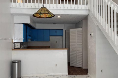 Таунхаус в Норт-Лодердейл, Флорида 3 спальни, 124.12м2 № 2008065