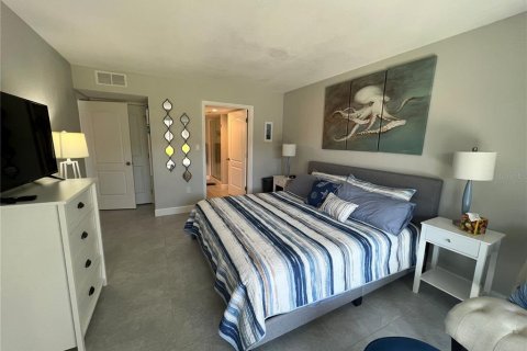 Condo in Punta Gorda, Florida, 2 bedrooms № 2111650 - photo 18