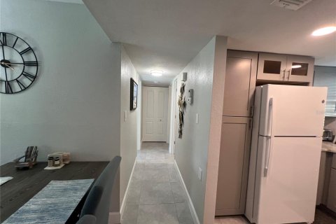 Condo in Punta Gorda, Florida, 2 bedrooms № 2111650 - photo 26