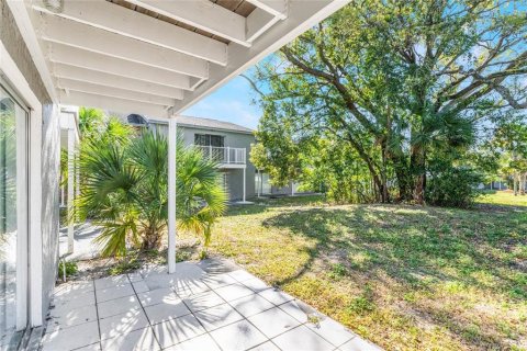 Condo in Winter Park, Florida, 4 rooms  № 1574952 - photo 17
