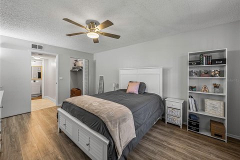 Copropriété à vendre à Seminole, Floride: 1 chambre, 65.03 m2 № 2148753 - photo 20